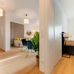 Revliving Garden Lounge Am Steinertor Parkplatz Inklusive *