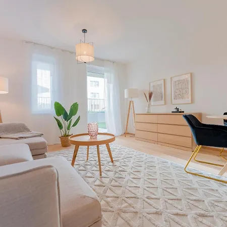 Revliving Garden Lounge Am Steinertor Parkplatz Inklusive * Krems an der Donau