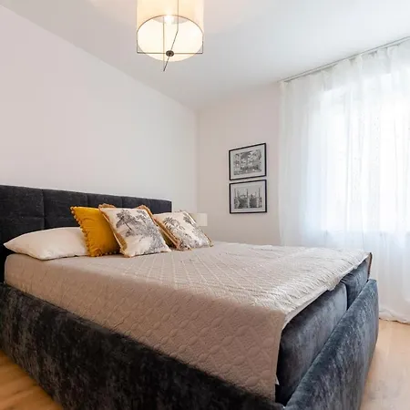 Revliving Garden Lounge Am Steinertor Parkplatz Inklusive Apartament *