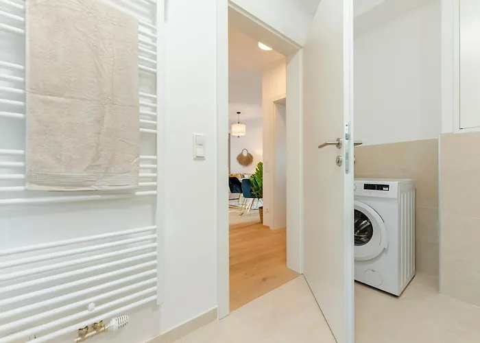 Revliving Garden Lounge Am Steinertor Parkplatz Inklusive Lejlighed